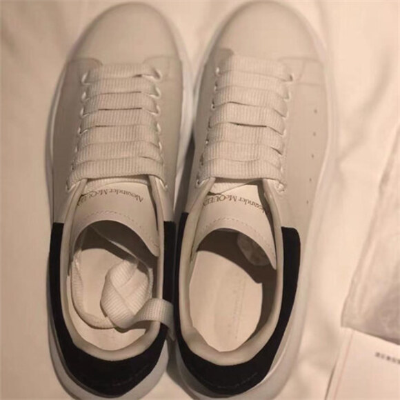 Alexander McQeen casual matte sneakers